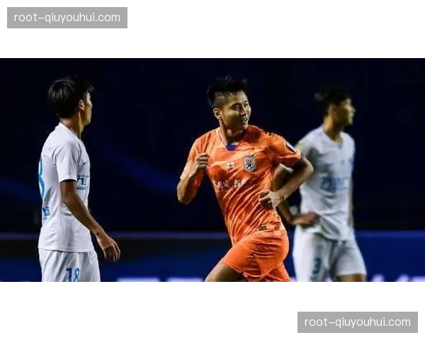 古德温场均6.8助攻上海大脑 控场能力获教练组认可 古德温场均6.8助攻上海大脑 控场能力获教练组认可